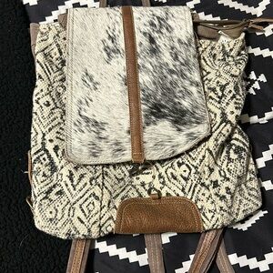 Mrya backpack purse